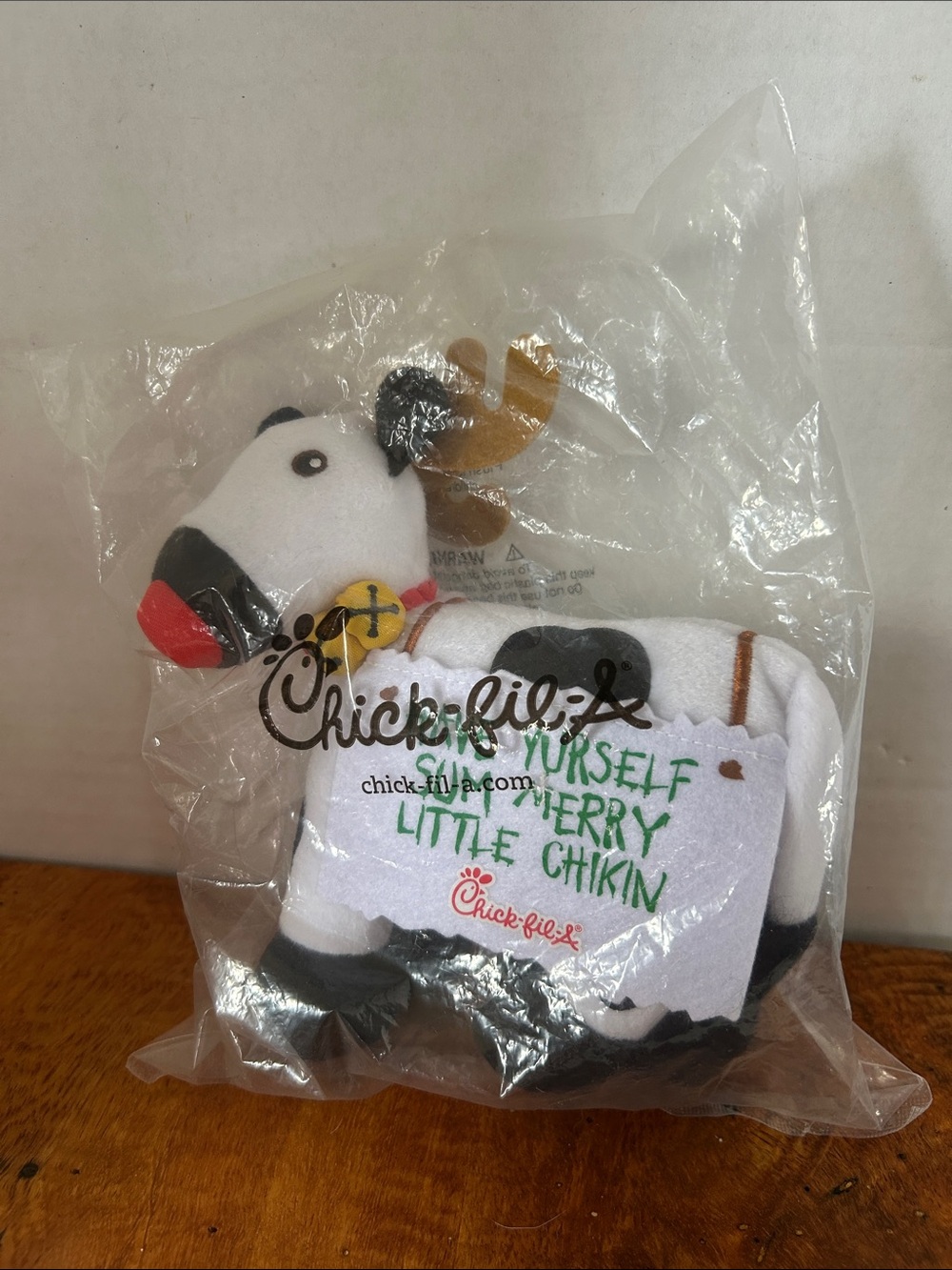 CHICK-FIL- A Holiday Plush Cow Collectible